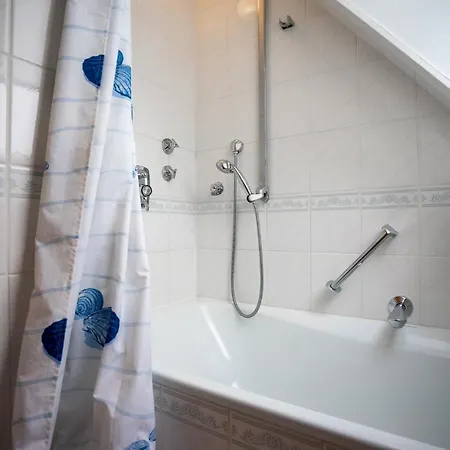 Haus Lauenburg 6 Apartamento *